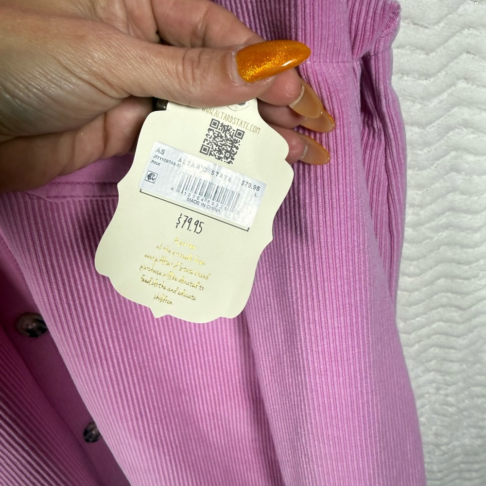 NWT Altar'd State Pink Button Down. Size large. Soft and cozy 🤩🧡 - Picture 8 of 9
